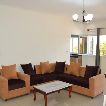 Residence Rosalie Yaoundé 外观 照片