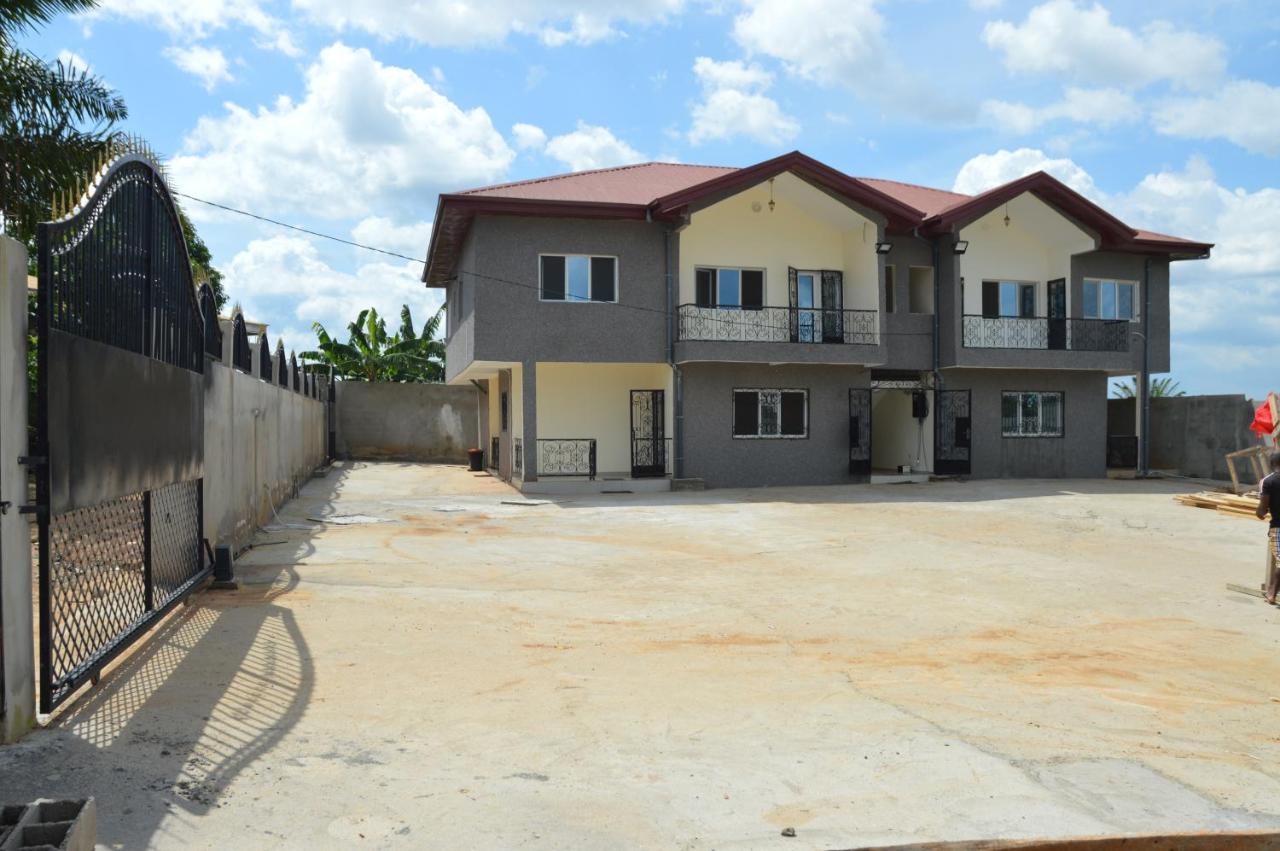Residence Rosalie Yaoundé 外观 照片